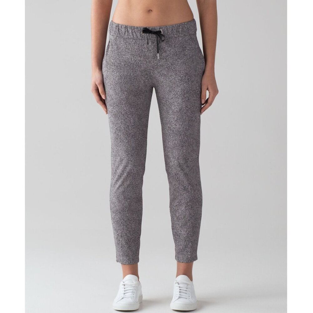 Lululemon On The Fly Ankle Pant